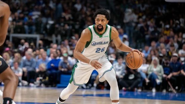 Dallas Mavericks forward Spencer Dinwiddie wears the K8iro sneakers.